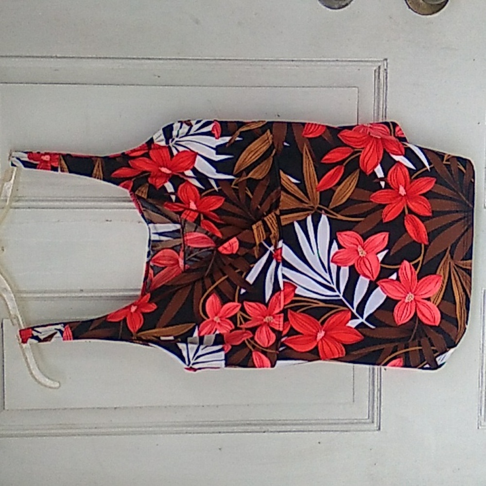 Paradise Bay Swim Tankini Top Floral